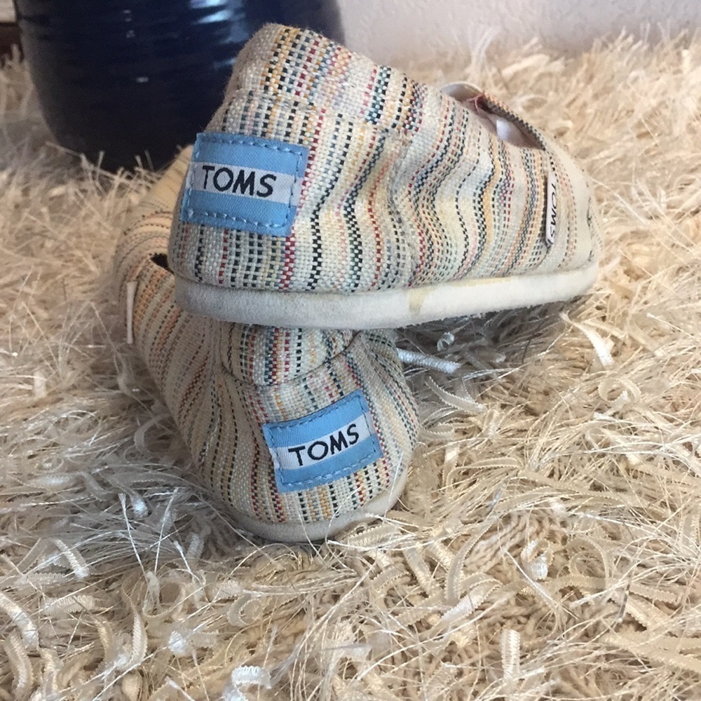TOMS Colorful Pinstripe Flat Slip On Size 5 - Picture 4 of 11